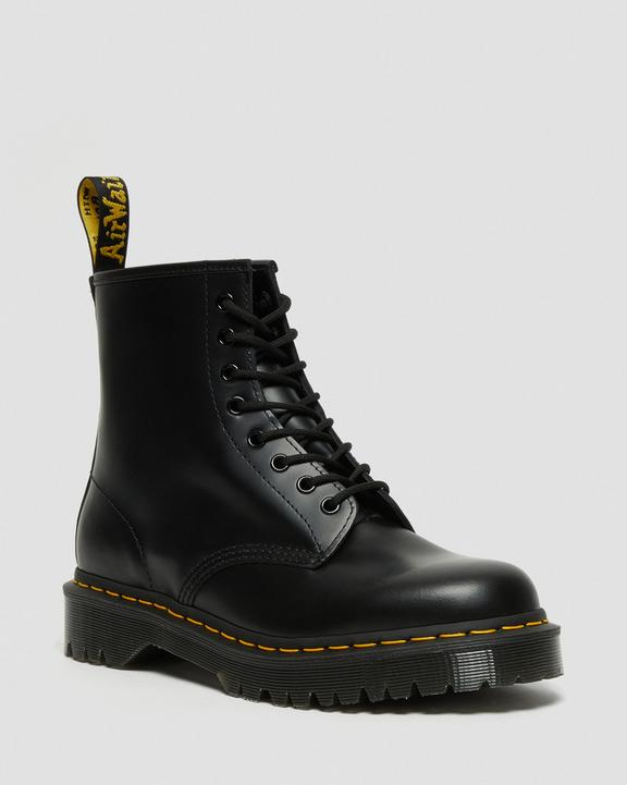 Dr. Martens 經典不敗時尚馬丁靴 最新商品跟折扣資訊 12