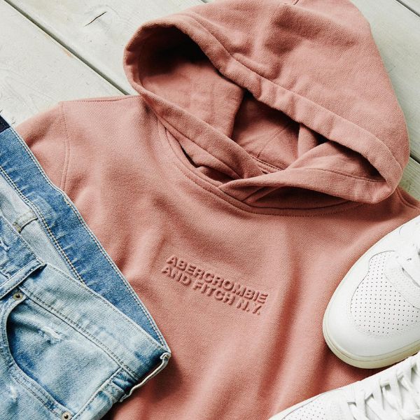 Abercrombie & Fitch 限時<strong><span style="color: #e80c5b;">低至7折</span></strong> 8