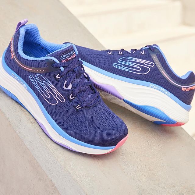 Skechers 限時<strong><span style="color: #e80c5b;">低至6折</span></strong> 15