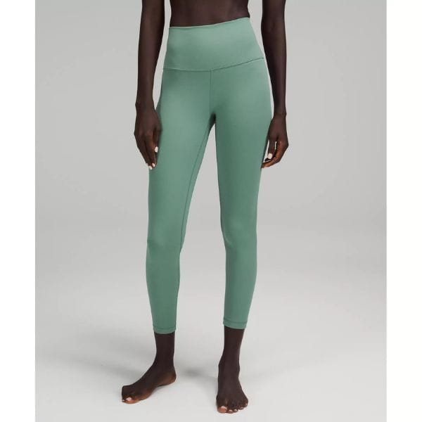 Lululemon Align 為什麼這麼紅？全面解析高人氣瑜伽褲系列 3