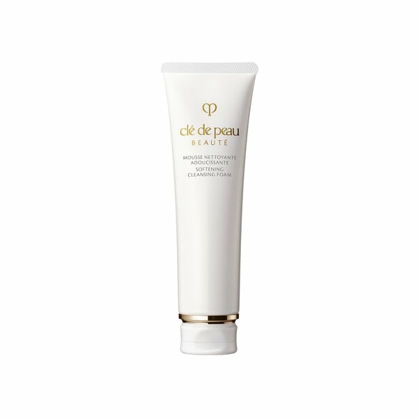 Clé de Peau Beauté Softening Cleansing Foam 1