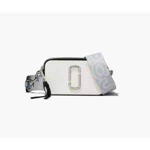 Marc Jacobs The Snapshot