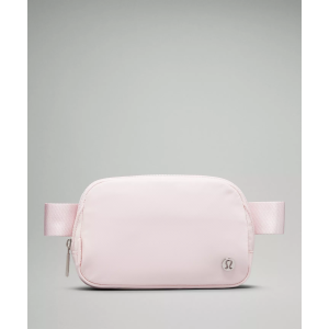 lululemon 露露檸檬 23