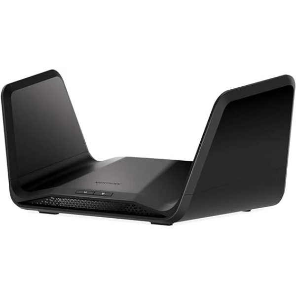 NETGEAR Nighthawk 8-Stream WiFi 6 Router (RAX70) 1