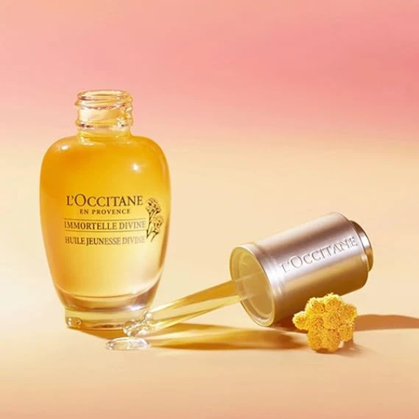 L’OCCITANE Immortelle Divine Youth Oil 1.00 fl. oz 歐舒丹 蠟菊賦活極萃油 2