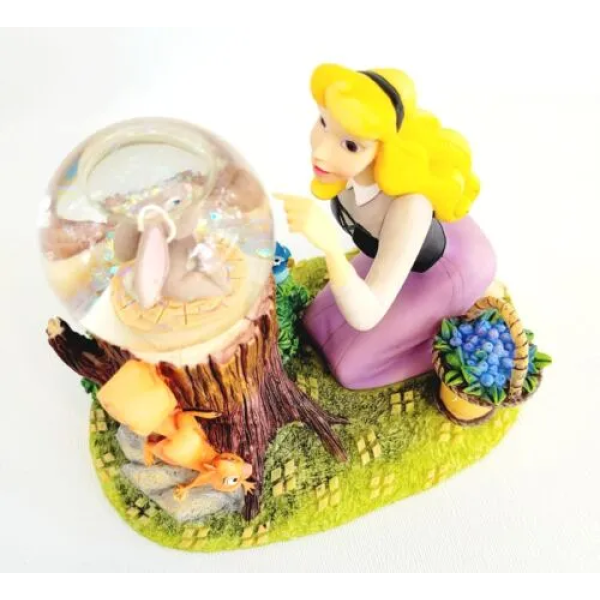 2004 NIB Disney Auctions Sleeping Beauty Aurora Woodland Animals Snow Globe 1