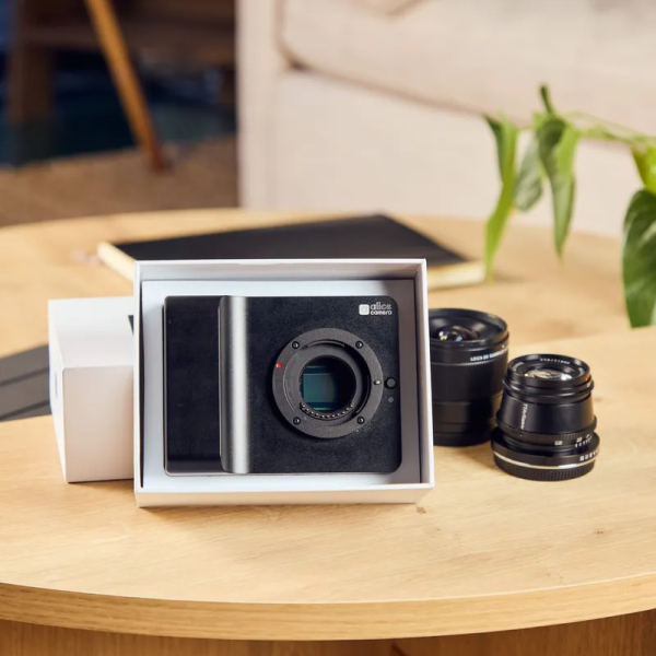 Alice Camera Alice Camera (2024) AI相機 2