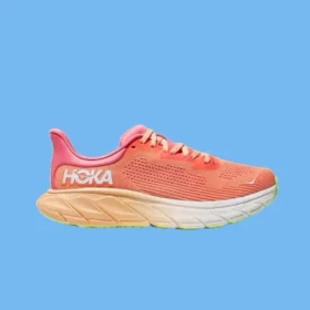 Hoka 跑鞋完整指南，找到最適合您的運動鞋款