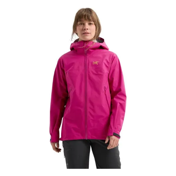 Arc’teryx 始祖鳥女士系列值得買的十款外套 17