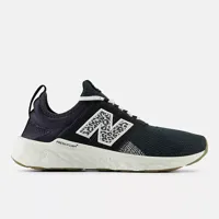 New Balance 黑五大促！8 折起搶購經典鞋款、配件 3