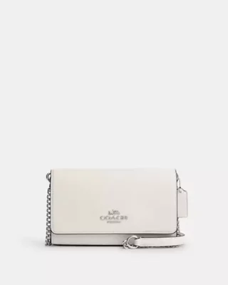 Coach Outlet 黑五折扣來襲，2024年不可錯過的經典包款3折起 20