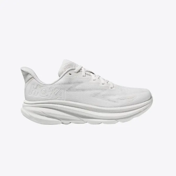 Hoka 全館 6 折起，Clifton 9、Bondi 8 跑鞋 US$115 起 1