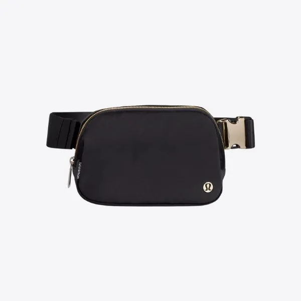 lululemon 熱賣腰包、側背包🎒45折起 6
