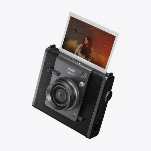 富士 WIDE 系列全新混合式拍立得 instax WIDE Evo 登場 1