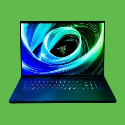 Razer Blade 16 & 18 (2025) 電競筆電全解析：全球最薄與最強效能筆電 15