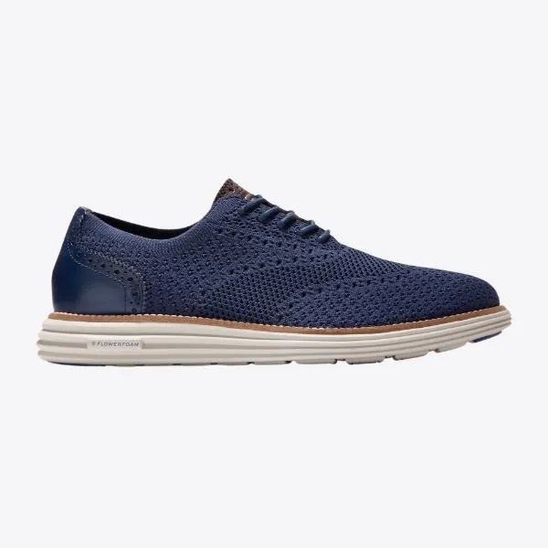 COLE HAAN 5 折，休閒鞋現省 NT$3200 1