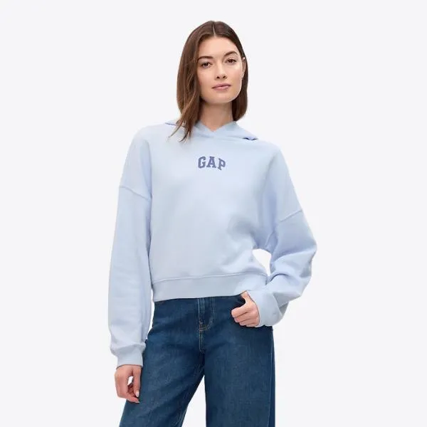 Gap 流行服飾低至 4 折,T恤、帽T價差最高 NT$1150 13 Gap 流行服飾低至 4 折,T恤、帽T價差最高 NT$1150 4