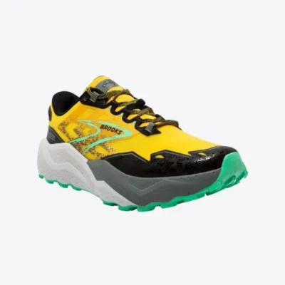 Brooks 跑鞋推薦 2025：緩震甘油、競速碳板、越野系列選購指南 2
