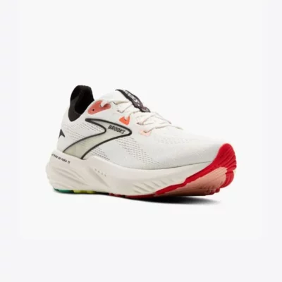 Brooks 跑鞋推薦 2025：緩震甘油、競速碳板、越野系列選購指南 6
