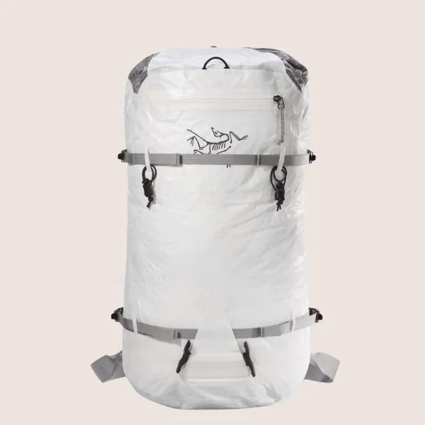 Arc'teryx 最輕背包 Alpha SL 30 值不值得買？ 8