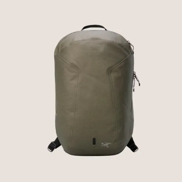 Arc'teryx Granville Zip 16 值得買嗎？城市與戶外混搭推薦款 7