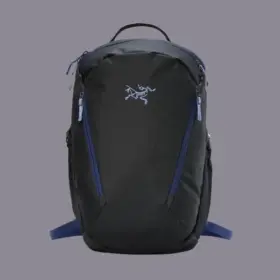 旅行與通勤兩相宜！為何 Arc’teryx Mantis 26 被稱為「完美旅行背包」？