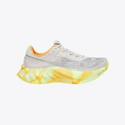 2025 最強碳板跑鞋推薦｜Asics、Hoka、Nike 等熱門款全面解析 9