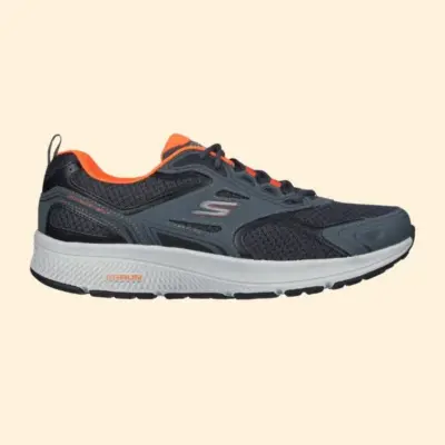 最佳 Skechers 推薦|舒適、支撐性兼具的 10 雙好鞋 17 最佳 Skechers 推薦|舒適、支撐性兼具的 10 雙好鞋 8