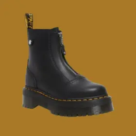 Dr. Martens 全方位選購指南：經典不敗靴款與保養建議一次搞懂 5