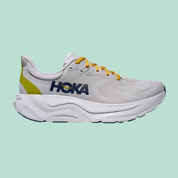 HOKA 跑鞋限時優惠開跑！人氣款 Challenger、Arahi 7 折起，現省 NT$1370 8