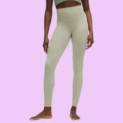 Lululemon 暢銷 Top 10 單品推薦，從瑜珈褲到外套一應俱全 2