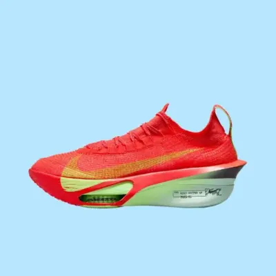 哪雙 Nike 跑鞋最適合你?2025 全系列功能與差異解說 14 哪雙 Nike 跑鞋最適合你?2025 全系列功能與差異解說 5