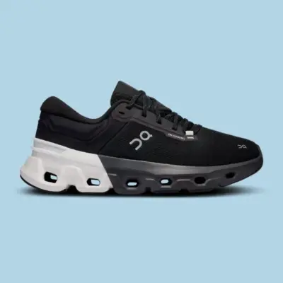 On Cloud 與 Hoka 比較:哪款跑鞋穿起來最舒適? 11 On Cloud 與 Hoka 比較:哪款跑鞋穿起來最舒適? 2