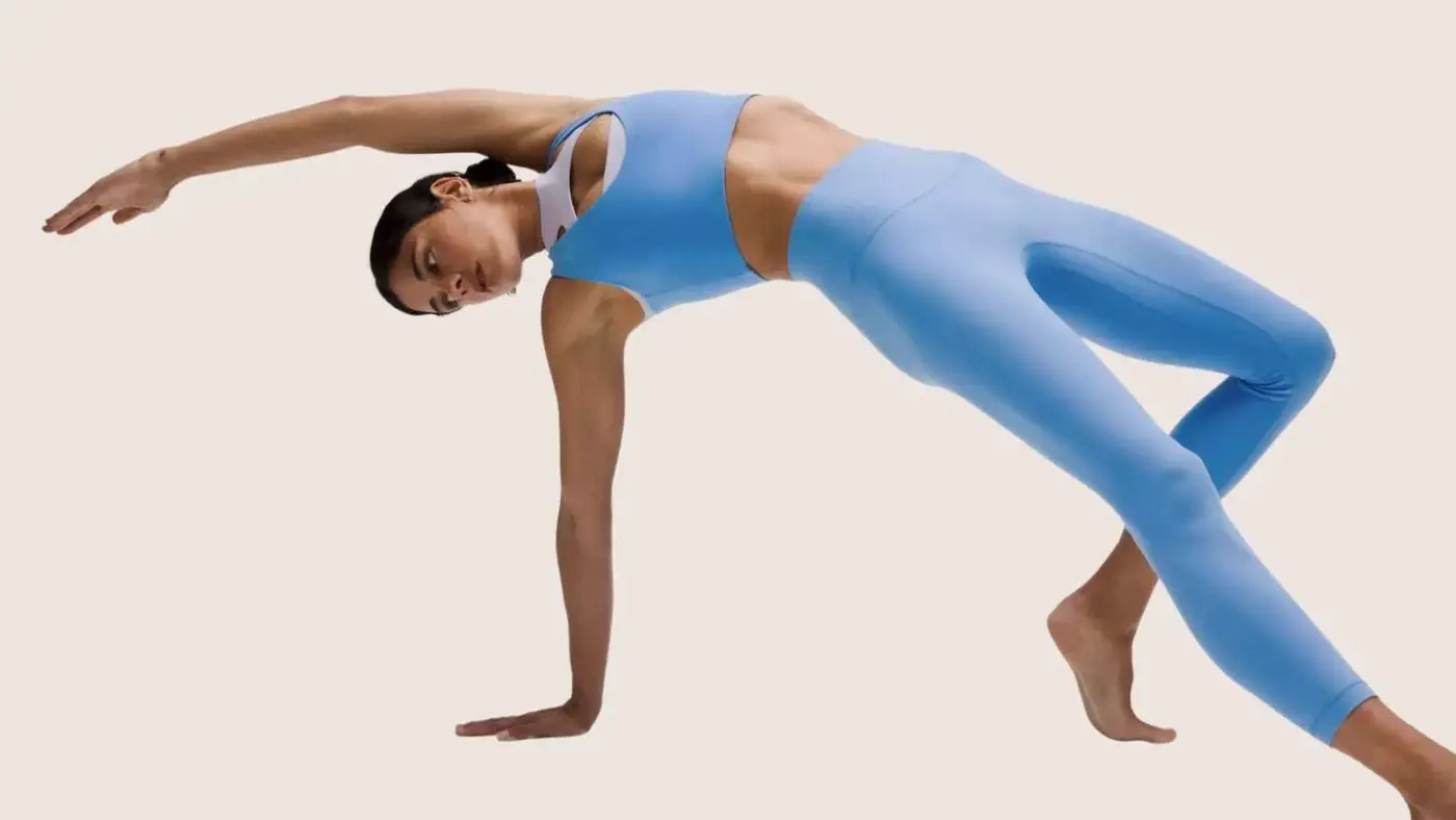 Lululemon Align 為什麼這麼紅?全面解析高人氣瑜伽褲系列 10 Lululemon Align 為什麼這麼紅?全面解析高人氣瑜伽褲系列 1