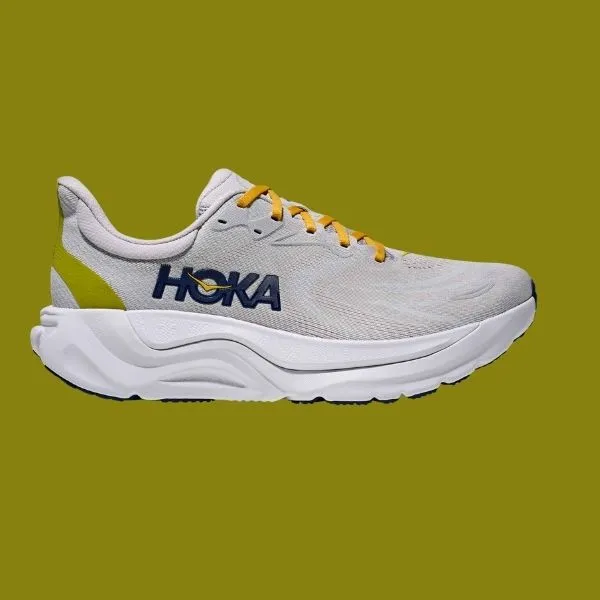 HOKA Arahi 8 ：穩定跑者的最佳日常訓練夥伴 14