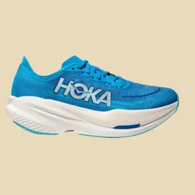 Hoka 最值得買的 10 雙鞋,緩震、競速、越野全攻略 18 Hoka 最值得買的 10 雙鞋,緩震、競速、越野全攻略 9