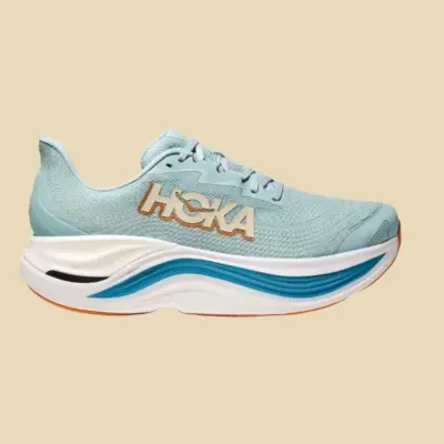Hoka 最值得買的 10 雙鞋,緩震、競速、越野全攻略 13 Hoka 最值得買的 10 雙鞋,緩震、競速、越野全攻略 4
