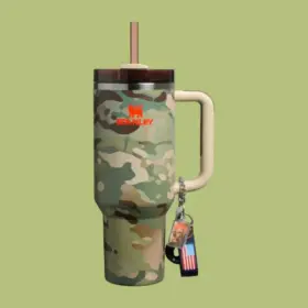 Post Malone x Stanley 1913 聯名杯款系列登場：迷彩設計掀搶購熱潮 1