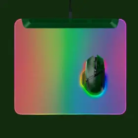 Razer 最新 Phantom 系列：喚醒千禧世代記憶的 RGB 電競美學 3